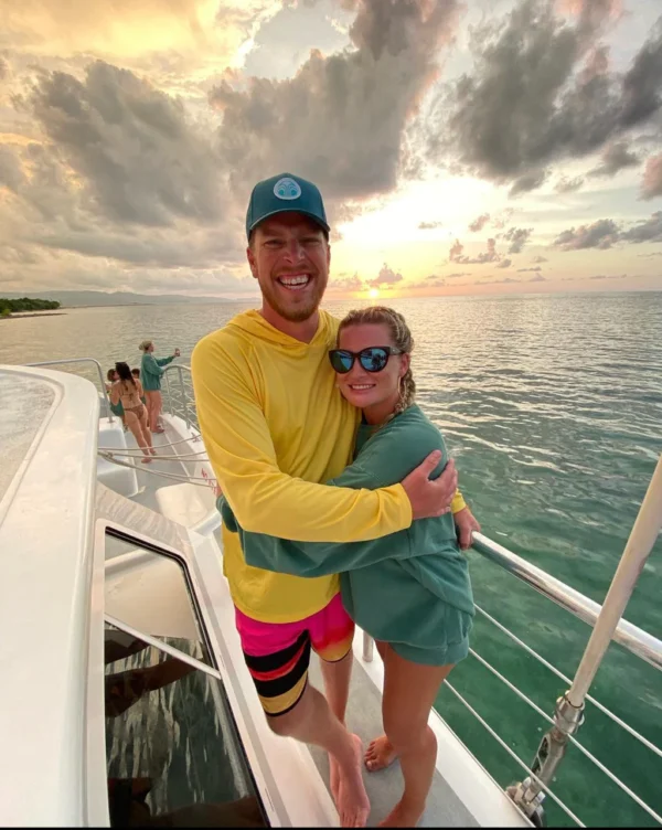 Catamaran Party Boat Cruise (Margaritaville) - Image 3